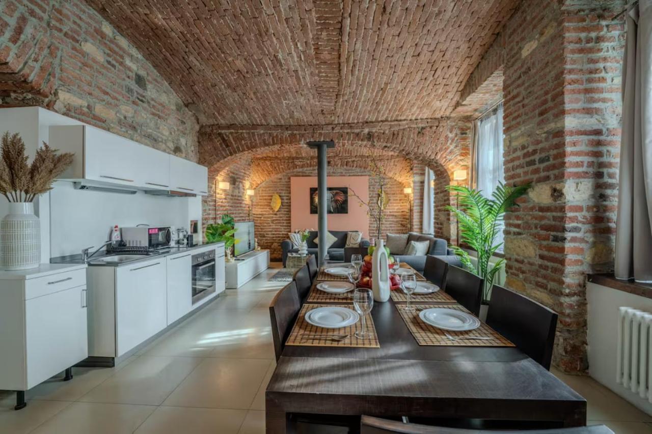 Spacious Centro Apartment *