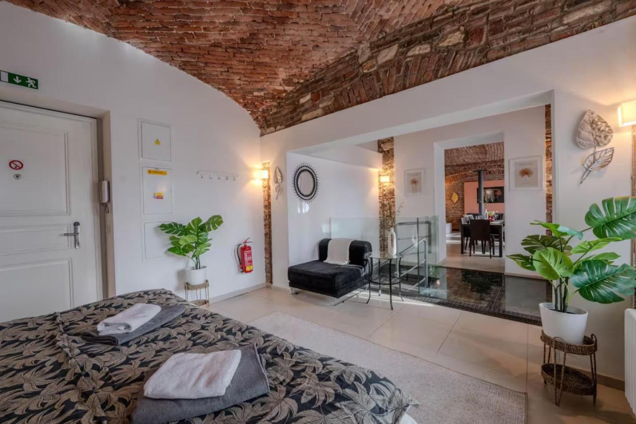 Spacious Centro Apartment