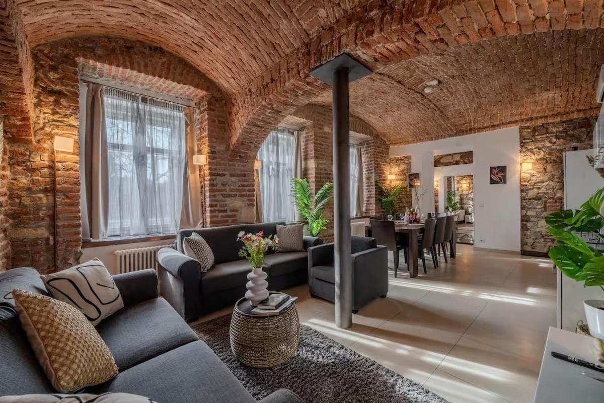 Spacious Centro Apartment Prague